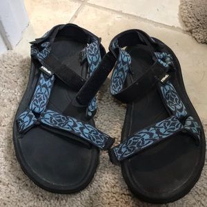 Hurricane XLT Teva sandals